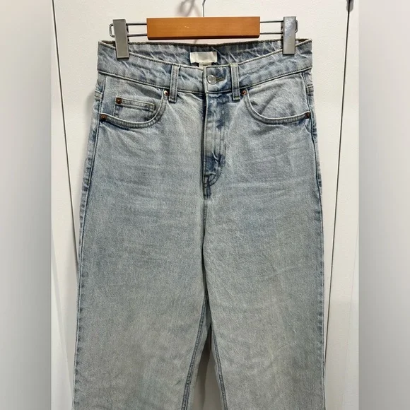 H&M High Rise Wide Leg Jeans - Picture 9 of 16